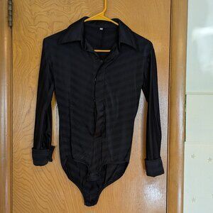 Men's dance shirt with snap bottom